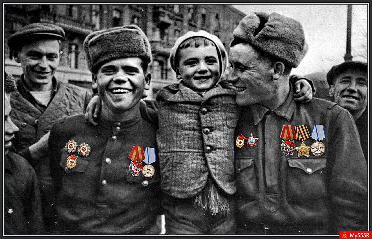 10    1944       .    !  !   ,              , -  !   ,                         , -  !